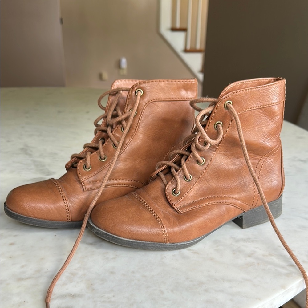 Forever 21 Tan Lace Up Boots with Chunky Heel